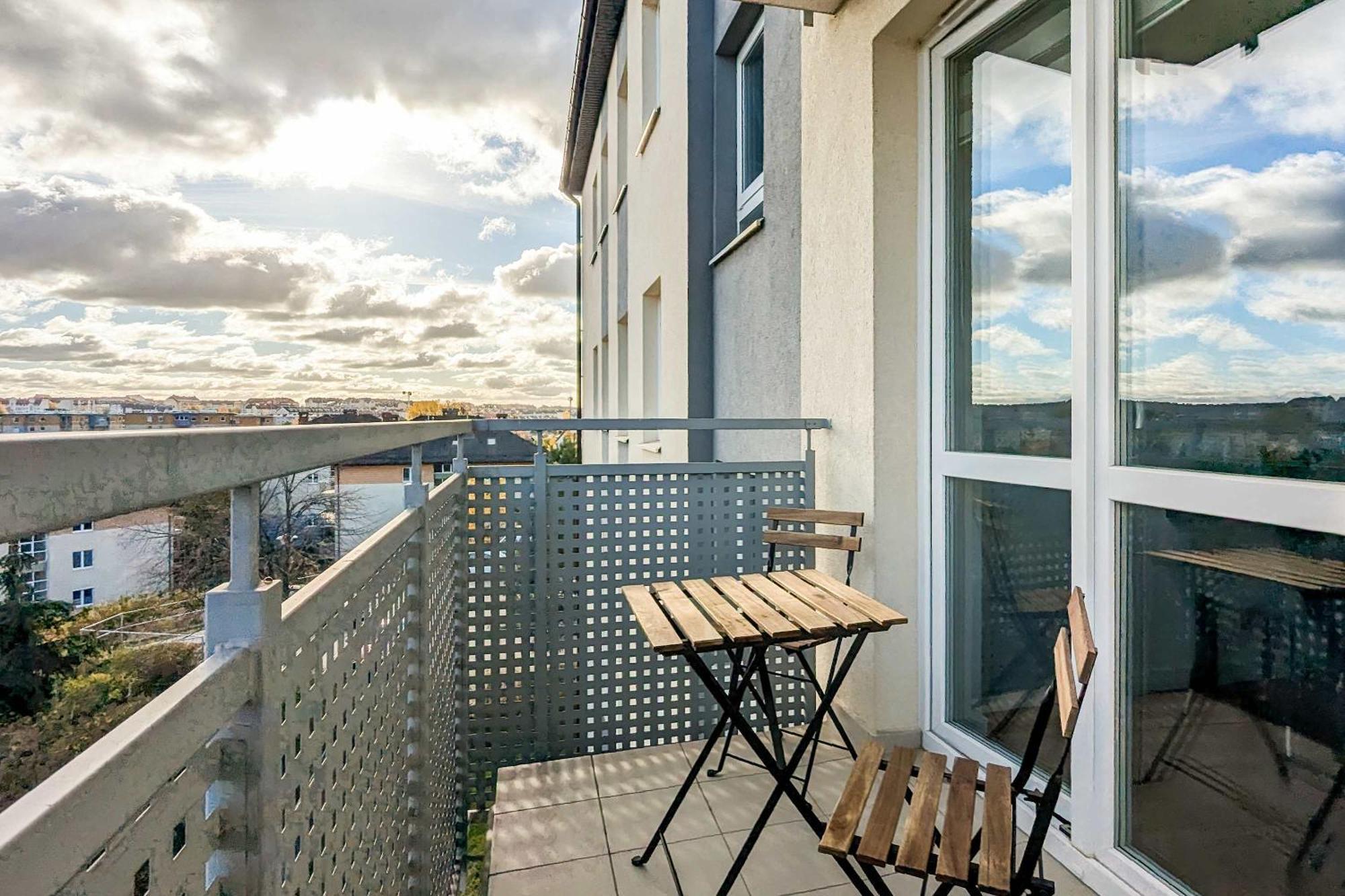 Stylowy Apartament Z Parkingiem Gdansk By Noclegi Renters Екстериор снимка